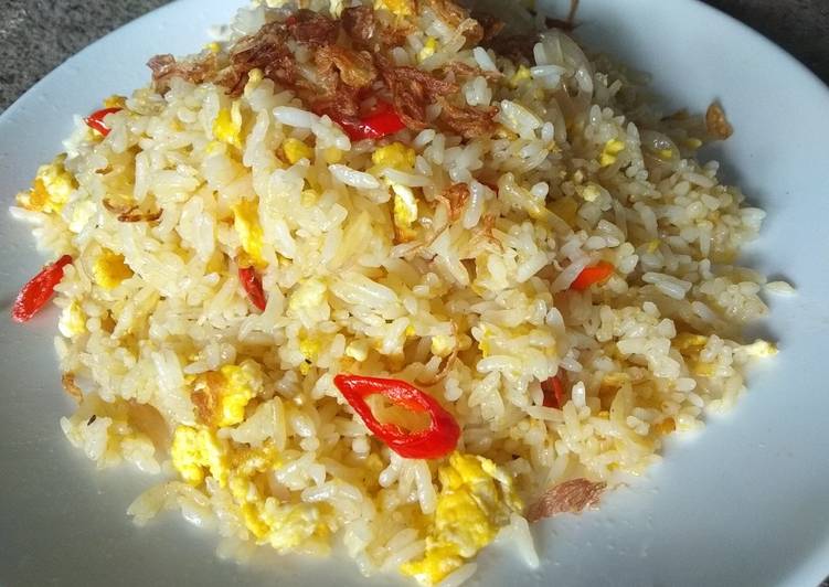 Langkah Mudah untuk Membuat Nasi Goreng Mentega, Enak