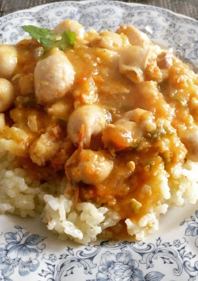 Una foto de Chipirones rellenos con arroz blanco