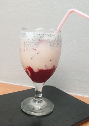 Foto resep Strawberry milk and jelly