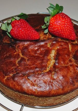 Une photo de Gâteau hyper moelleux à la fraise (vegan)