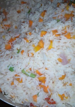 A picture of Carrot white rice.