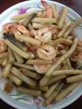 “ผัดหลอดบัวกุ้งสด”