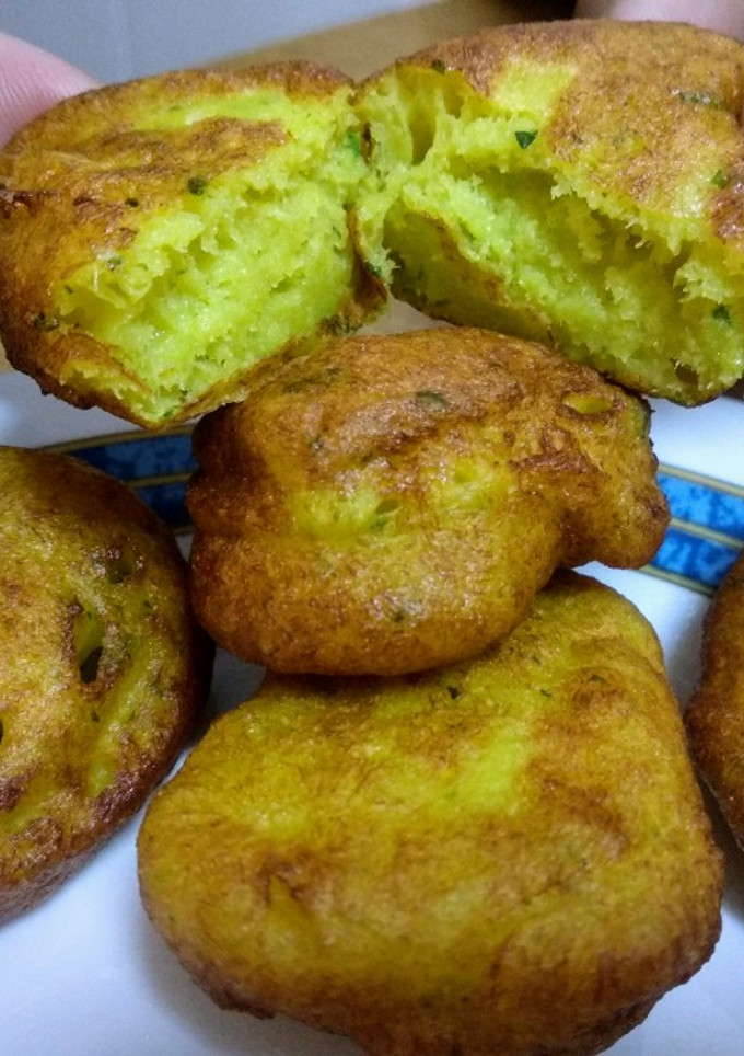 Una foto de Buñuelos de bacalao Thermomix