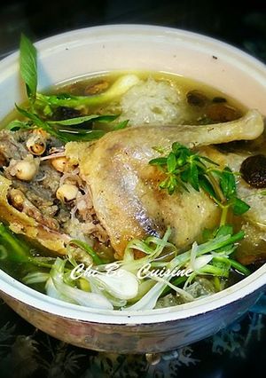 Hình của món Vịt tiềm lục vị.