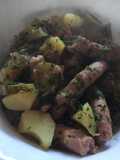 Estofado de salchichas con papas (patatas)