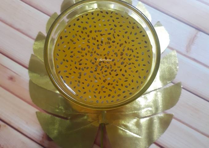 Resep: Hot jeruk peras biji selasih Untuk Jualan