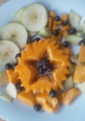 A picture of Fruit salad.