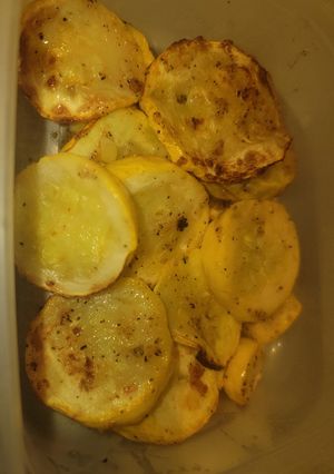 A picture of Air-Fried Yellow Squash.