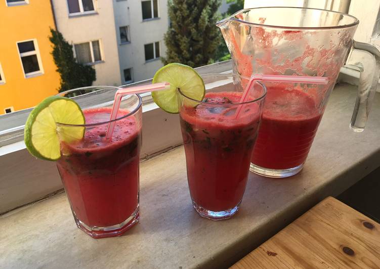 Steps to Prepare Super Quick Homemade Sommerlimo 🍉🍹