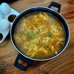 A picture of Spicy Egg Soup.