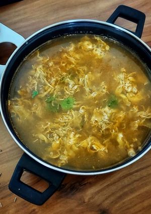 A picture of Spicy Egg Soup.