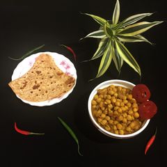 A picture of Chole Masala.