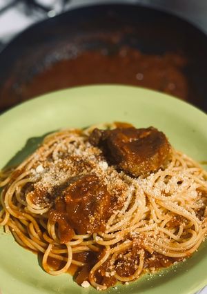 Una foto de Fideos con salsa/ estofado