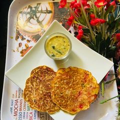 A picture of Sattu Chilla with veggie.