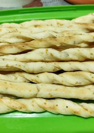 Una foto de Grisines caseros😋