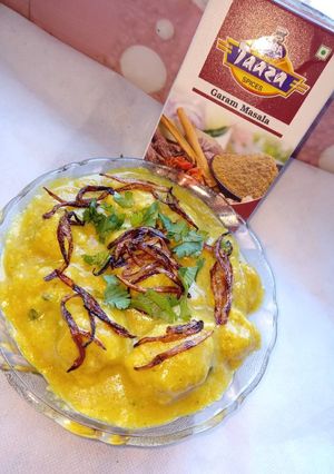 उड़द दाल की डुबकी (Urad daal ki dubki recipe in hindi) रेसिपी मुख्य फोटो