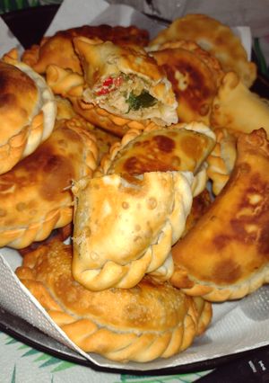 Una foto de Empanadas de pollo