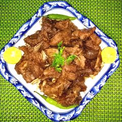 A picture of Namkeen gosht.