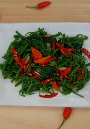 Foto resep Oseng pucuk daun labu