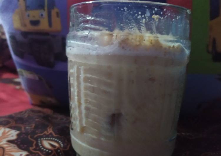 Langkah Mudah untuk Menyiapkan Energen kurma with almond Anti Gagal