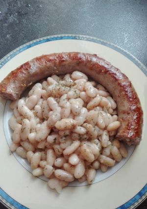 Una foto de Mongetes amb botifarra