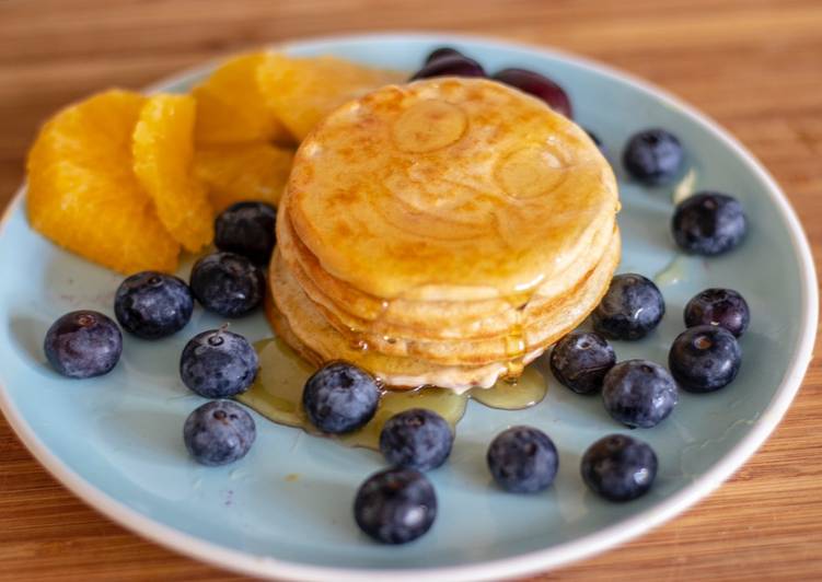 Recipe of Yummy Emoji coconut Pancake