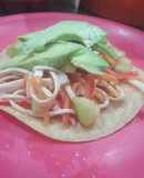Tostadas de salpicón de surimi