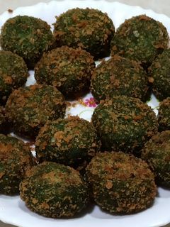 हराभरा कबाब(harabhara kebab recipe in marathi) रेसिपी चे मुख्य फोटो