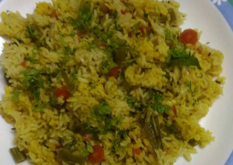 Steps to Make Any-night-of-the-week Veg pulao