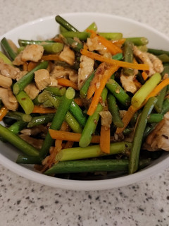 Foto resep Stir fried garlic scapes
