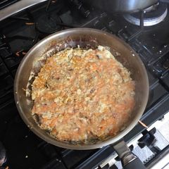 A picture of Super fast, super healthy, supper filling lunch time omelette.