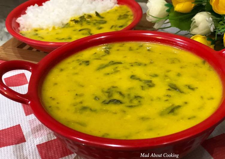 Palak Kadhi (Low-Calorie Recipe) – Lunch Recipe