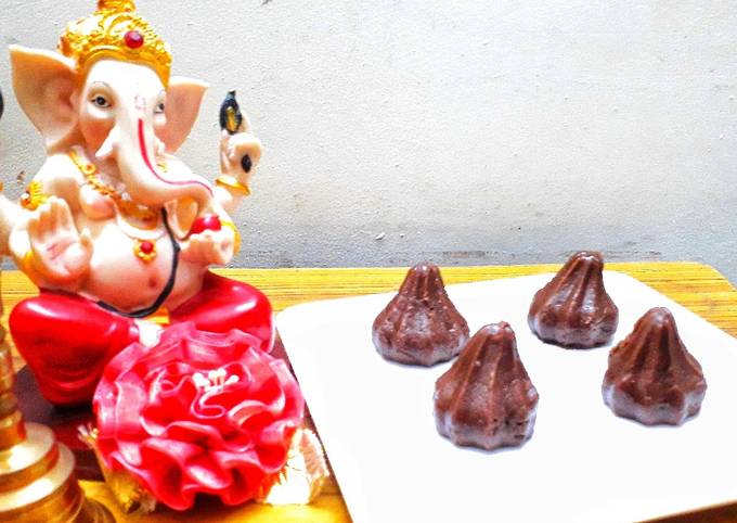 Step-by-Step Guide to Prepare Quick No Bake No Cook Chocolava Modak