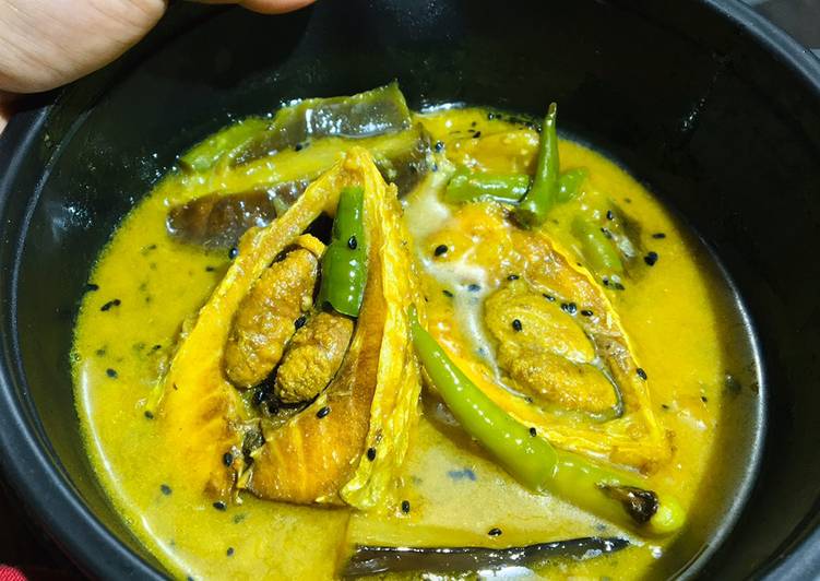 Step-by-Step Guide to Make Super Quick Homemade Ilish begun jhol/hilsa fish curry