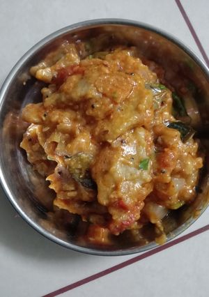 વઘારેલો રોટલો (Vagharelo Rotlo Recipe In Gujarati) રેસીપી મુખ્ય ફોટો