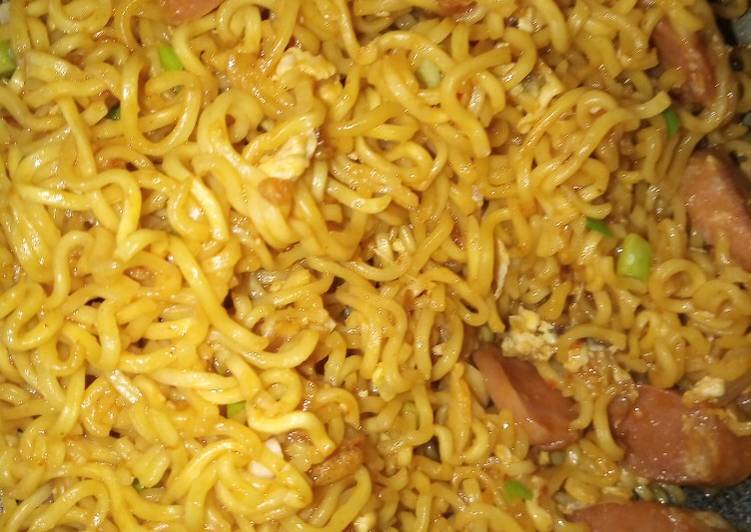 Cara Gampang Membuat Mie Goreng Simple dan Sedap, Lezat Sekali