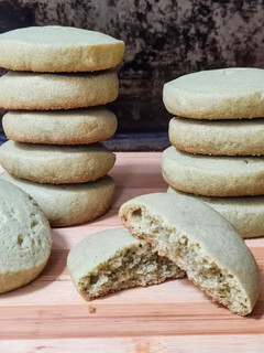 Una foto de Galletas fáciles de mantequilla de matcha 🍵 Galletitas japonesas de té matcha 🇯🇵