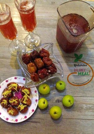 Hình của món COMBO 3 trong 1: MỨT TÁO TA -Ô MAI TÁO VÀ SIRO TÁO.