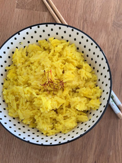 Una foto de Arroz basmati al azafrán