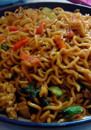 Foto resep Mie goreng ala mie tek tek super sederhana