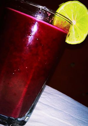 A picture of Beetroot and carrot juice.