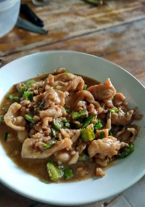 รูปของ หมูกะปิผัดถั่วพู