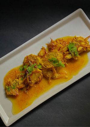 A picture of Dabi Arvi ka Salan Lucknowi style (Colocasia curry).