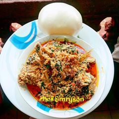 A picture of Egusi soup.