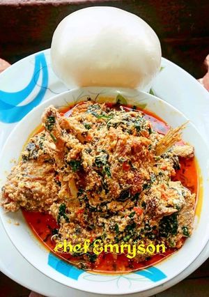 A picture of Egusi soup.