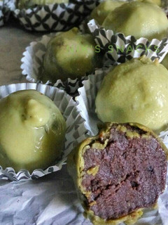 Foto resep Matcha chocolate truffles #ketopad