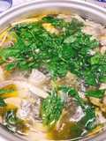 Vietnamese Chicken Hot Pot with É Leaves (Lẩu gà lá é) 🐔🌿