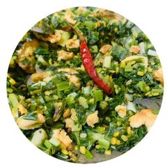 A picture of Stir fried spring onion.