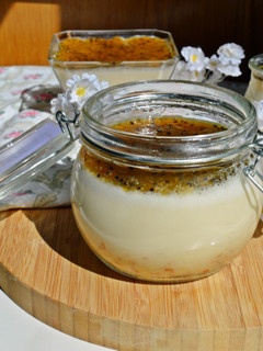 Foto principal de Tarta de leche condensada y mermelada de kiwi