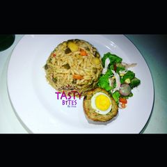 A picture of Pasta pulau.
